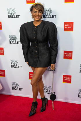 Nicole Ari Parker arrives on the red carpet at the New York City Ballet 2022 Fall Fashion Gala at the David H. Koch Theater in New York City on Wednesday, September 28, 2022. 1 NYP20220928545 GabrielexHoltermann