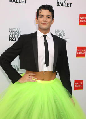 September 28, 2022, New York City, New York, USA: GILBERT BOLDEN III attends the New York City Ballet 2022 Fall Fashion Gala held at the David H. Koch Theater at Lincoln Center. New York City USA - ZUMAk03_ 20220928_zaf_k03_028 Copyright: xNancyxKaszermanx