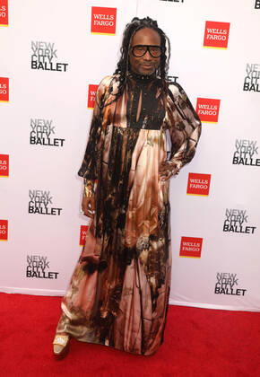 September 28, 2022, New York City, New York, USA: BILLY PORTER attends the New York City Ballet 2022 Fall Fashion Gala held at the David H. Koch Theater at Lincoln Center. New York City USA - ZUMAk03_ 20220928_zaf_k03_053 Copyright: xNancyxKaszermanx