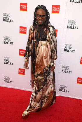 September 28, 2022, New York City, New York, USA: BILLY PORTER attends the New York City Ballet 2022 Fall Fashion Gala held at the David H. Koch Theater at Lincoln Center. New York City USA - ZUMAk03_ 20220928_zaf_k03_055 Copyright: xNancyxKaszermanx