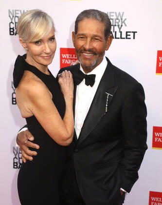 September 28, 2022, New York City, New York, USA: HILARY GUMBEL and BRYANT GUMBEL attend the New York City Ballet 2022 Fall Fashion Gala held at the David H. Koch Theater at Lincoln Center. New York City USA - ZUMAk03_ 20220928_zaf_k03_067 Copyright: xNancyxKaszermanx
