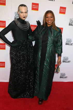 September 28, 2022, New York City, New York, USA: JORDAN ROTH and QUEEN LATIFAH attend the New York City Ballet 2022 Fall Fashion Gala held at the David H. Koch Theater at Lincoln Center. New York City USA - ZUMAk03_ 20220928_zaf_k03_134 Copyright: xNancyxKaszermanx