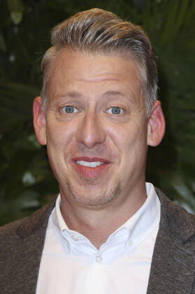 Andre Schünke bei der The Show 2022 Opening Party im Schuppen 52. Hamburg, 01.10.2022