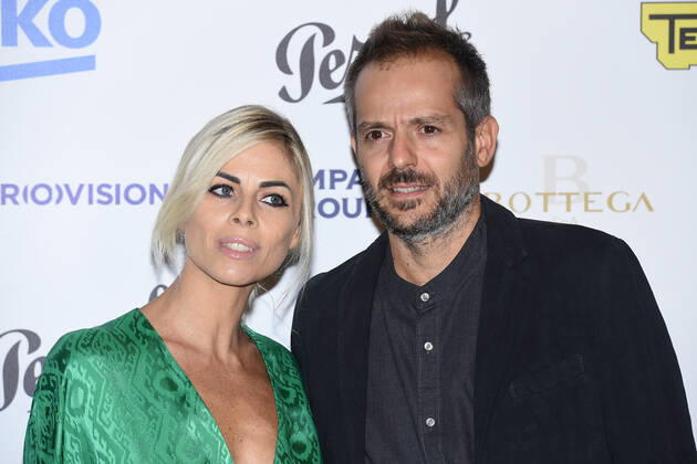 Globo d oro award at the auditorium parco della musica. Rome (Italy), 04 October 2022 Roberta Avarello, Simone Godano on the red carpet of the Globo d oro award at the auditorium parco della musica. Rome (Italy), 04 October 2022 Imago-Images Emmefoto Copyright: xImago-Images Emmefotox