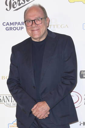 October 4, 2022, Rome, Italy: Carlo Verdone attends at the red carpet of the Globo d oro award 2022 at the Auditorium Parco Della Musica. Rome Italy - ZUMAs197 20221004_zaa_s197_380 Copyright: xCartellixMariox