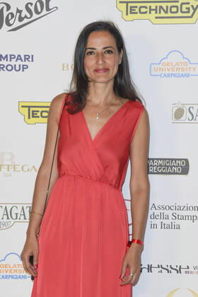 October 4, 2022, Rome, Italy: Esma Cakir attends at the red carpet of the Globo d oro award 2022 at the Auditorium Parco Della Musica. Rome Italy - ZUMAs197 20221004_zaa_s197_390 Copyright: xCartellixMariox