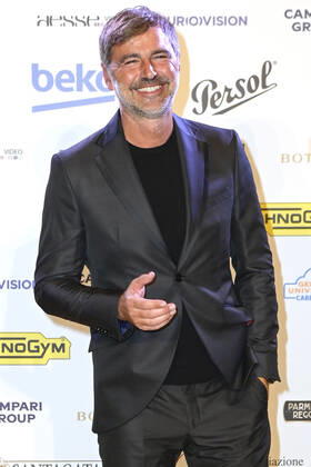 Beppe Convertini bei der 62. Verleihung des Globo d Oro 2022 im Auditorium Parco della Musica. Rom, 04.10.2022
