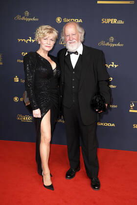 Anne Kasprik und ihr Ehemann Oren Schmuckler bei der Verleihung Die Goldene Henne am 7.10.2022 in Leipzig Die Goldene Henne 2022 Verleihung in Leipzig