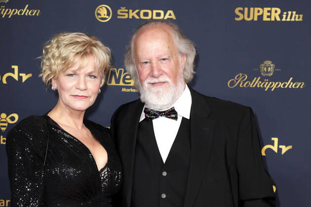 Anne Kasprik und ihr Ehemann Oren Schmuckler bei der Verleihung Die Goldene Henne am 7.10.2022 in Leipzig Die Goldene Henne 2022 Verleihung in Leipzig