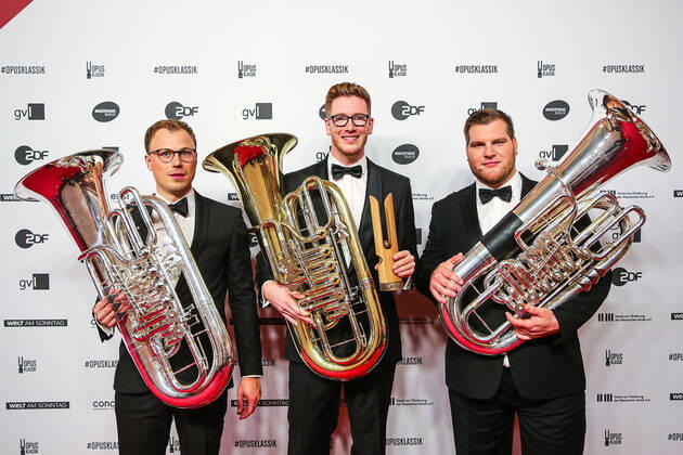 Bilder des Jahres 2022, Entertainment 10 Oktober Entertainment Themen der Woche KW40 Trio 21meter60 bei der Verleihung des OPUS Klassik Award 2022 im Konzerthaus Berlin am Gendarmenmarkt. OPUS Klassik 2022