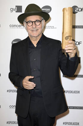 Ludovico Einaudi bei der Verleihung des Opus Klassik 2022 im Konzerthaus am Gendarmenmarkt. Berlin, 09.10.2022