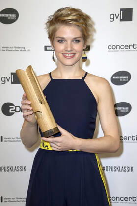 Magdalena Hoffmann bei der Verleihung des Opus Klassik 2022 im Konzerthaus am Gendarmenmarkt. Berlin, 09.10.2022