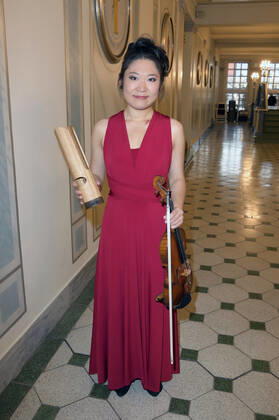 Tianwa Yang bei der Verleihung des Opus Klassik 2022 im Konzerthaus am Gendarmenmarkt. Berlin, 09.10.2022