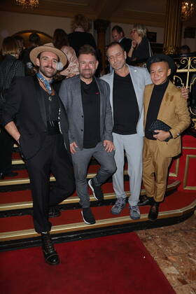 Entertainment Bilder des Tages Deutscher Musical Theater Preis 2022 Andrew D. Edwards, Peter Plate, Ulf Leo Sommer, Jonathan Huor, Deutscher Musical Theater Preis 2022 im Schmidts Tivoli, Hamburg, 10.10.2022 Copyright: xEventpressxBecherx