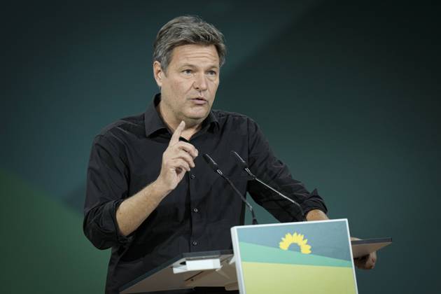 News Themen der Woche KW41 News Bilder des Tages Bundesparteitag Buendnis 90 Die Gruenen - 48. Ordentliche Bundesdelegiertenkonferenz 2022 Bonn Aktuell, 14.10.2022, Bonn, Robert Habeck bei seiner Rede beim Bundesparteitag von Buendnis90 Die Grunen und der 48. Ordentlichen Bundesdelegiertenkonferenz 2022 Partei Buendnis 90 Die Gruenen Bonn Nordrhein-Westfalen Deutschland