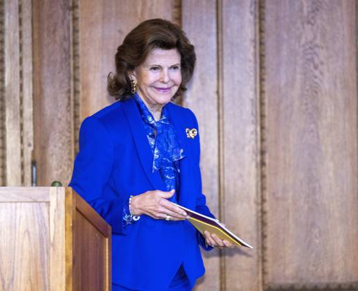 STOCKHOLM 20221018 Queen Silvia presents the Child10 prize in the Bernadotte Library at Stockholm Palace STOCKHOLM SWEDEN x60160x,  Copyright: xStefanxJerrevang TTx CHILD 10-PRISET