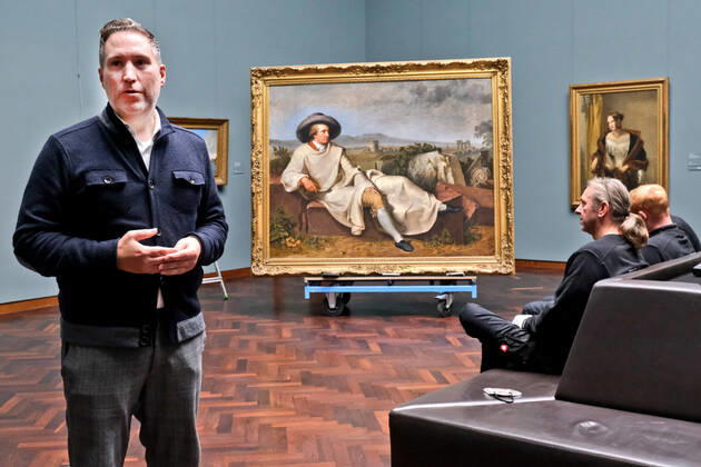 Bilder des Jahres 2022, Entertainment 10 Oktober News Bilder des Tages Entertainment Bilder des Tages 20.10.2022, Frankfurt, DEU Nach umfangreicher Renovierung ist die Abteilung Kunst der Moderne im Staedel Museum ab 22. Oktober wieder zu besichtigen. Als letztes wurde das Bild Goethe in der römischen Campagna (1787) von Johann Heinrich Wilhelm Tischbein. gehaengt. Kurator Alexander Ehring erklaerte die Renovierung.