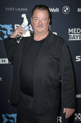 Peter Kurth bei der Verleihung vom Blauer Panther - TV & Streaming Award 2022 in der BMW Welt. München, 19.10.2022