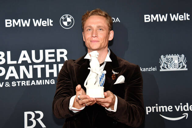 Matthias Schweighoefer bei der Blaue Panther - TV & Streaming Award 2022 Verleihung (ehemals Bayerischer Fernsehpreis) am 19.10.2022 in München Blauer Panther - TV & Streaming Award 2022 Verleihung in Muenchen