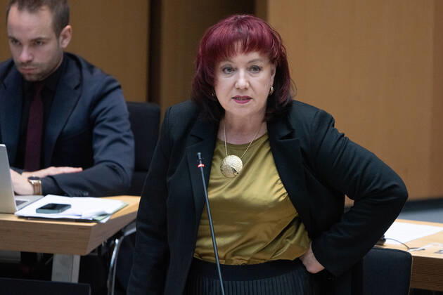 RECORD DATE NOT STATED Senatorin für Bildung, Jugend und Familie, Astrid-Sabine Busse 20.10.2022 Senatorin für Bildung, Jugend und Familie, Astrid-Sabine Busse, SPD, bei der Sitzung im Abgeordnetenhaus von Berlin Berlin Berlin GER