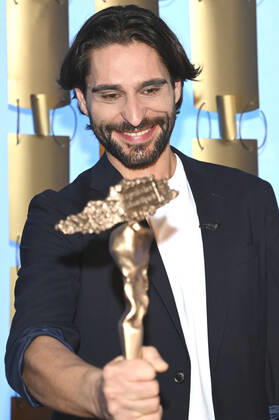 Nektarios Vlachopoulos bei der Verleihung vom Bayerischer Kabarettpreis 2022 im Lustspielhaus. München, 24.10.2022