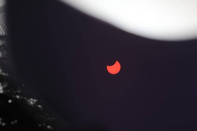 Picture shows a view of the moon partially obscuring the sun disk, This picture taken on October 25, 2022 shows a view of the moon partially obscuring the sun disk, seen behind an X-ray image as a filter, during a partial solar eclipse visible from Gaza City in the Palestinian Gaza Strip enclave. Photo by Ashraf Amra apaimages Gaza city Gaza Strip Palestinian Territory 251022_Gaza_ASH_3_00 (14) Copyright: xapaimagesxAshrafxAmrax xapaimagesx