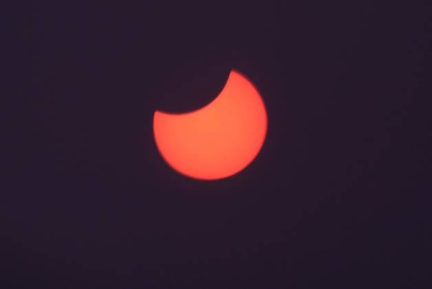 Picture shows a view of the moon partially obscuring the sun disk, This picture taken on October 25, 2022 shows a view of the moon partially obscuring the sun disk, seen behind an X-ray image as a filter, during a partial solar eclipse visible from Gaza City in the Palestinian Gaza Strip enclave. Photo by Ashraf Amra apaimages Gaza city Gaza Strip Palestinian Territory 251022_Gaza_ASH_3_00 (18) Copyright: xapaimagesxAshrafxAmrax xapaimagesx