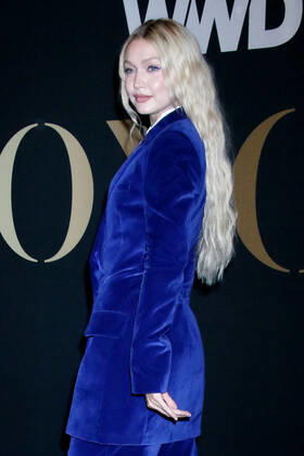 NEW YORK, NY- OCTOBER 25: Gigi Hadid at the WWD 2022 Honors Awards at Cipriani South Street in New York City on October 25, 2022. Copyright: xRWx