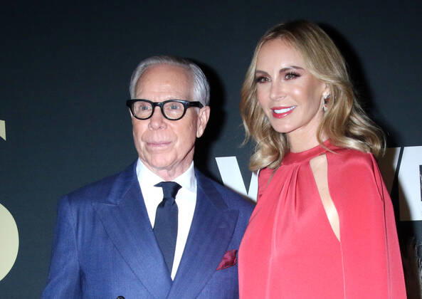 NEW YORK, NY- OCTOBER 25: Tommy Hilfiger and Dee Ocleppo Hilfiger at the WWD 2022 Honors Awards at Cipriani South Street in New York City on October 25, 2022. Copyright: xRWx