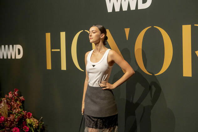 October 25, 2022, New York, United States: Ella Hunt attends the 2022 WWD Honors at Cipriani South Street in New York City. New York United States - ZUMAs197 20221025_zaa_s197_306 Copyright: xRonxAdarx