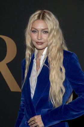 October 25, 2022, New York, United States: Gigi Hadid attends 2022 WWD Honors at Cipriani South Street in New York City. New York United States - ZUMAs197 20221025_zaa_s197_347 Copyright: xRonxAdarx
