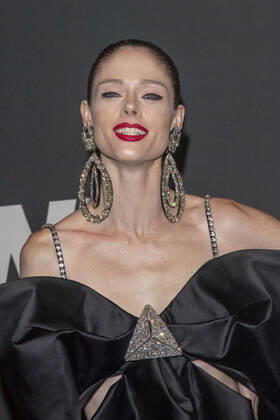 October 25, 2022, New York, United States: Coco Rocha attends the 2022 WWD Honors at Cipriani South Street in New York City. New York United States - ZUMAs197 20221025_zaa_s197_321 Copyright: xRonxAdarx