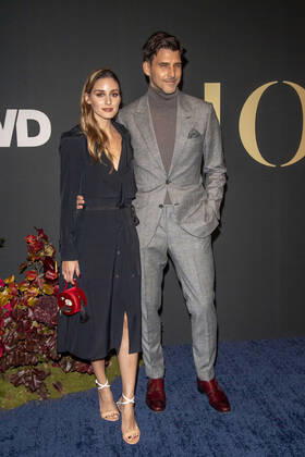 October 25, 2022, New York, United States: Olivia Palermo and Johannes Huebl attend the 2022 WWD Honors at Cipriani South Street in New York City. New York United States - ZUMAs197 20221025_zaa_s197_290 Copyright: xRonxAdarx