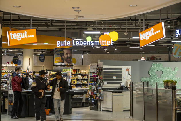 tegut Supermarkt in Stuttgart. 21.10.2022: DEU, Deutschland, Baden-Württemberg, Stuttgart.