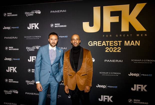 2022-10-27 20:26:08 AMSTERDAM - Nasrdin Dchar and Walid Benmbarek ahead of the announcement of JFK s Greatest Man. Every year JFK magazine presents the award to the most stylish, successful, coolest and most charismatic man of the year. ANP SEM VAN DER WAL netherlands out - belgium out
