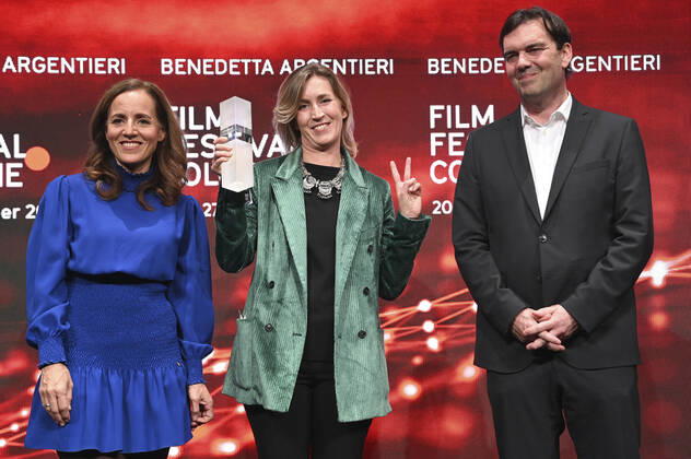 Eva Katharina Lindenau, Benedetta Argentieri und Jean-Christoph Caron bei der Verleihung der Film Festival Cologne Awards auf dem 32. Film Festival Cologne 2022 im E-Werk. Köln, 27.10.2022
