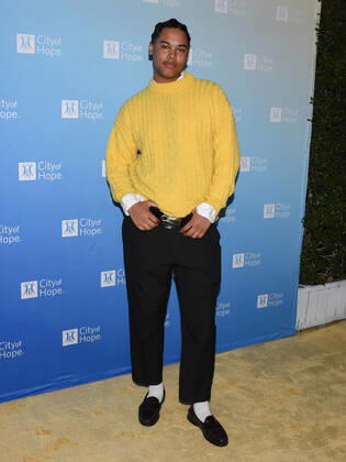 27 October 2022 - Los Angeles, California - Sekou. City Of Hope s 2022 Spirit Of Life Gala. Photo Credit: Billy Bennight AdMediaSeries The White Lotus . 285508 2022-10-27 California West Hollywood  Copyright: xAdMediax STAR_285508_001