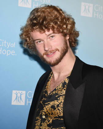 27 October 2022 - Los Angeles, California - Yung Gravy. City Of Hope s 2022 Spirit Of Life Gala. West Hollywood USA - ZUMAa123 20221027_zaa_a123_035 Copyright: xBillyxBennightx