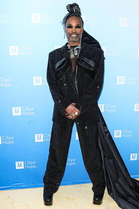 City Of Hope s 2022 Spirit Of Life Gala American actor Billy Porter arrives at the City Of Hope s 2022 Spirit Of Life Gala held at the Pacific Design Center on October 27, 2022 in West Hollywood, Los Angeles, California, United States. Pacific Design Center, West Hollywood, Los Angeles, California California United States  Copyright: xImagexPressxAgencyx originalFilename: collin-cityofho221028_npiPJ.jpg