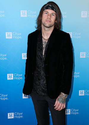 City Of Hope s 2022 Spirit Of Life Gala American singer Caleb Shomo arrives at the City Of Hope s 2022 Spirit Of Life Gala held at the Pacific Design Center on October 27, 2022 in West Hollywood, Los Angeles, California, United States. Pacific Design Center, West Hollywood, Los Angeles, California California United States  Copyright: xImagexPressxAgencyx originalFilename: collin-cityofho221028_np4Ua.jpg
