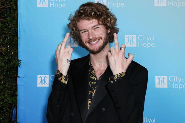 City Of Hope s 2022 Spirit Of Life Gala American rapper Yung Gravy (Matthew Raymond Hauri) arrives at the City Of Hope s 2022 Spirit Of Life Gala held at the Pacific Design Center on October 27, 2022 in West Hollywood, Los Angeles, California, United States. Pacific Design Center, West Hollywood, Los Angeles, California California United States Copyright: xImagexPressxAgencyx originalFilename: collin-cityofho221028_npNPG