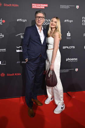 Martin Armknecht mit Tochter Stella Armknecht bei der Verleihung der Film Festival Cologne Awards auf dem 32. Film Festival Cologne 2022 im E-Werk. Köln, 27.10.2022