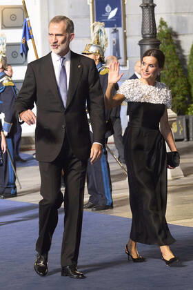 28-10-2022 Campoamor King Felipe and Queen Letizia attend the 2022 Princess of Asturias award ceremony at the Campoamor theatre in Oviedo. No Spain Â  Copyright: xPPEx