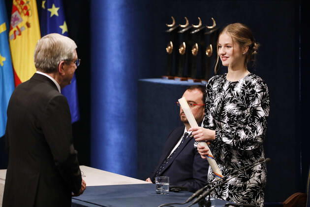 28-10-2022 Campoamor Princess Leonor and International Olympic Committee (IOC) president Thomas Bach attend the 2022 Princess of Asturias award ceremony at the Campoamor theatre in Oviedo. No Spain Â  Copyright: xPPEx