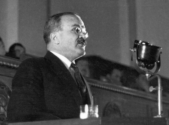 MOLOTOV 87788 27.11.1936 Vyacheslav Molotov, Chairman of the USSR Council of People s Commissars Government , addresses Eighth Extraordinary Congress of the Soviets. Georgij Sputnik Moscow Russia  Copyright: xGeorgijx