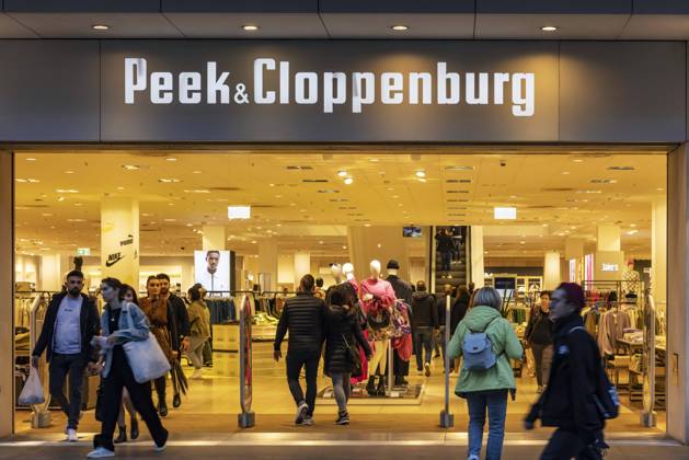Peek & Clppenburg. Filiale Königstraße Stuttgart. 31.10.2022: Deutschland, Baden-Württemberg, Stuttgart.