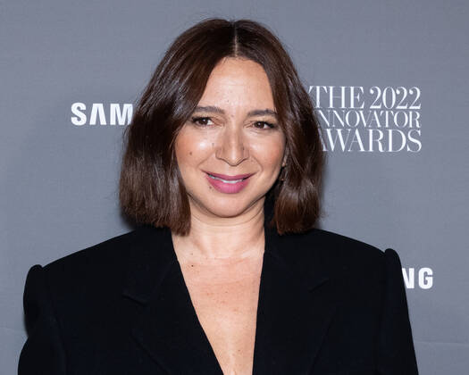 Maya Rudolph arrives on the red carpet for the WSJ. Magazine Innovator Awards at the Museum of Modern Art in New York City on Wednesday, November 2, 2022. 1 NYP20221102531 GabrielexHoltermann