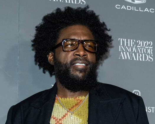 Questlove arrives on the red carpet for the WSJ. Magazine Innovator Awards at the Museum of Modern Art in New York City on Wednesday, November 2, 2022. 1 NYP20221102514 GabrielexHoltermann