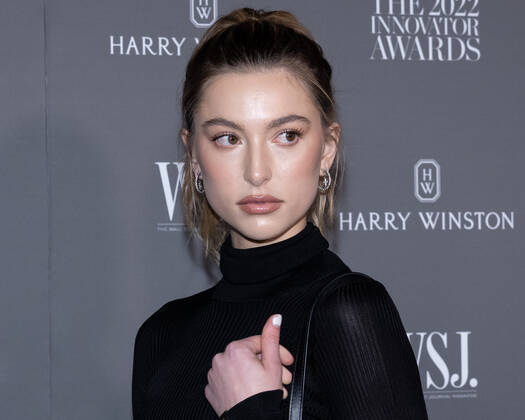 Eve Jobs arrives on the red carpet for the WSJ. Magazine Innovator Awards at the Museum of Modern Art in New York City on Wednesday, November 2, 2022. 1 NYP20221102517 GabrielexHoltermann