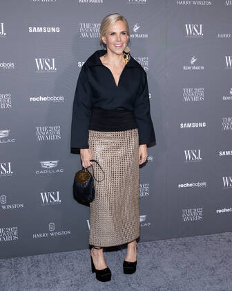 Tory Burch arrives on the red carpet for the WSJ. Magazine Innovator Awards at the Museum of Modern Art in New York City on Wednesday, November 2, 2022. 1 NYP20221102564 GabrielexHoltermann